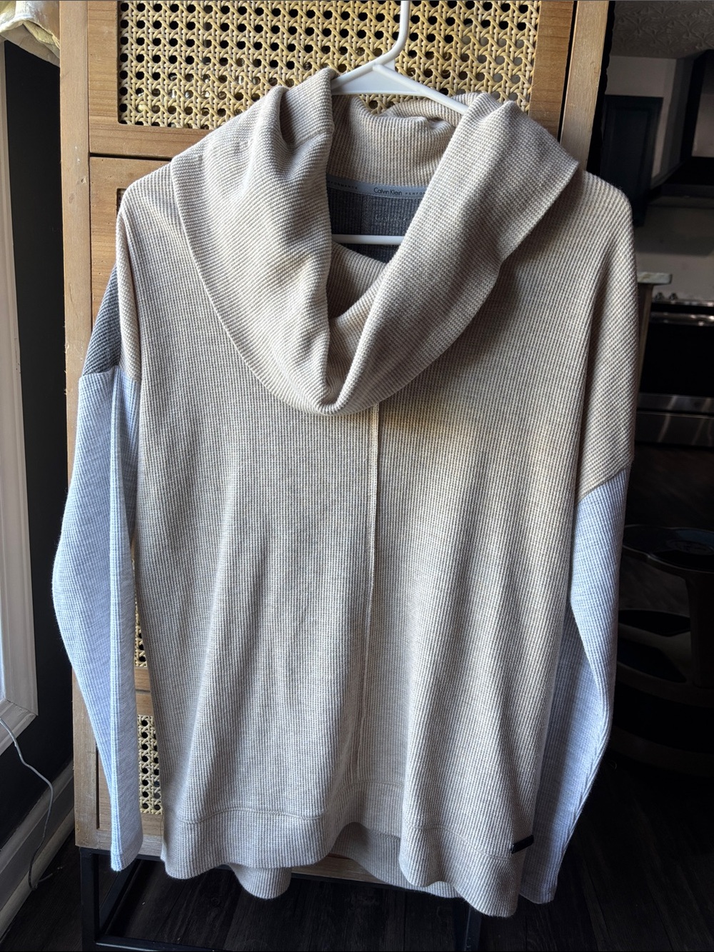 Woman’s Cowl Turtleneck Waffle-Knit Pullover Sweater - Cream & Light Gray